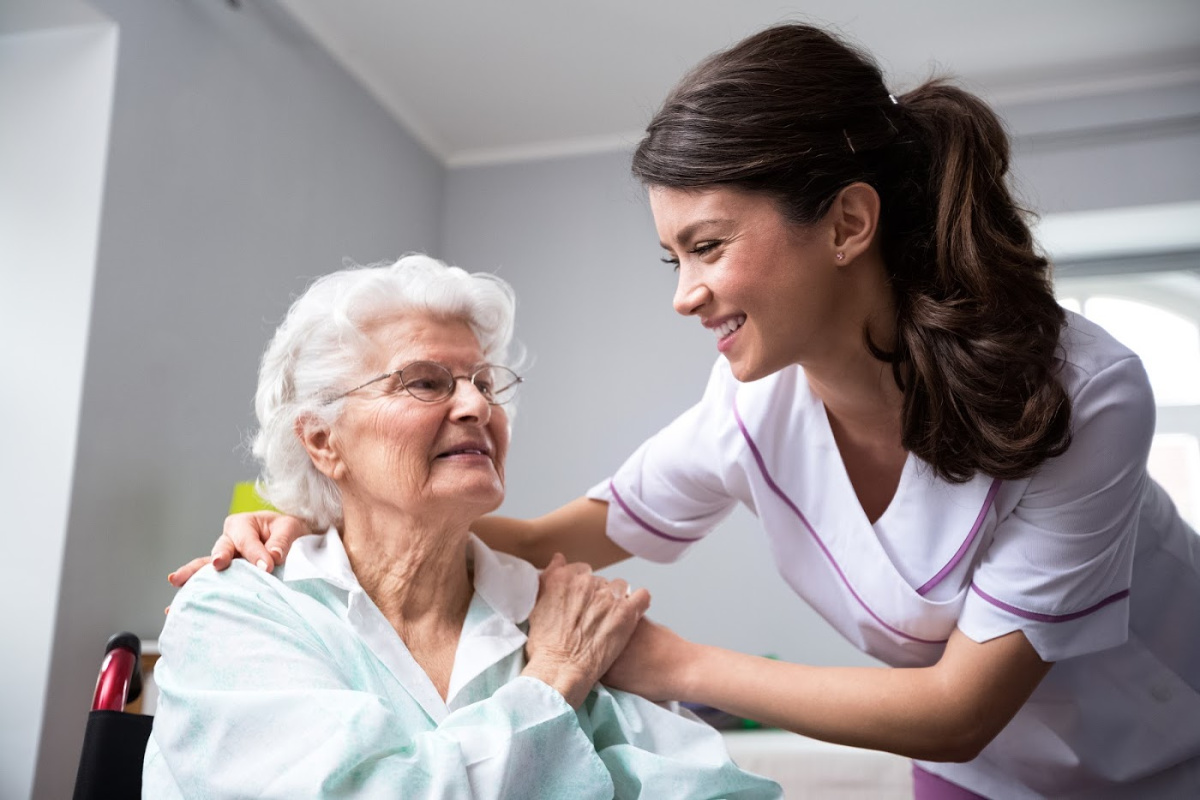 Elderly Care in Point Loma CA: Senior Care Assistance