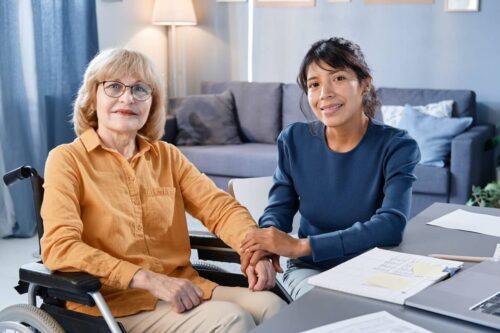 What is the average cost of a home caregiver?